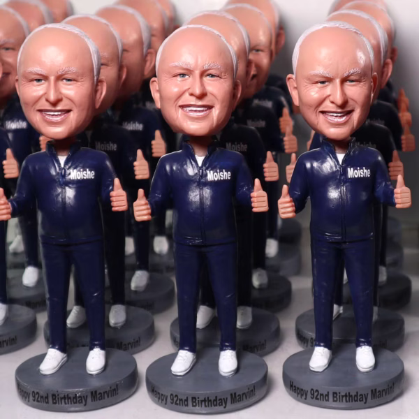 10-100 Bulk custom bobbleheads for dad's birthday party or retirement party