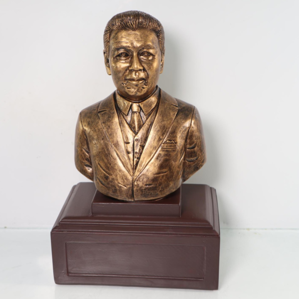 custom portrait busts Corporate Founder busts