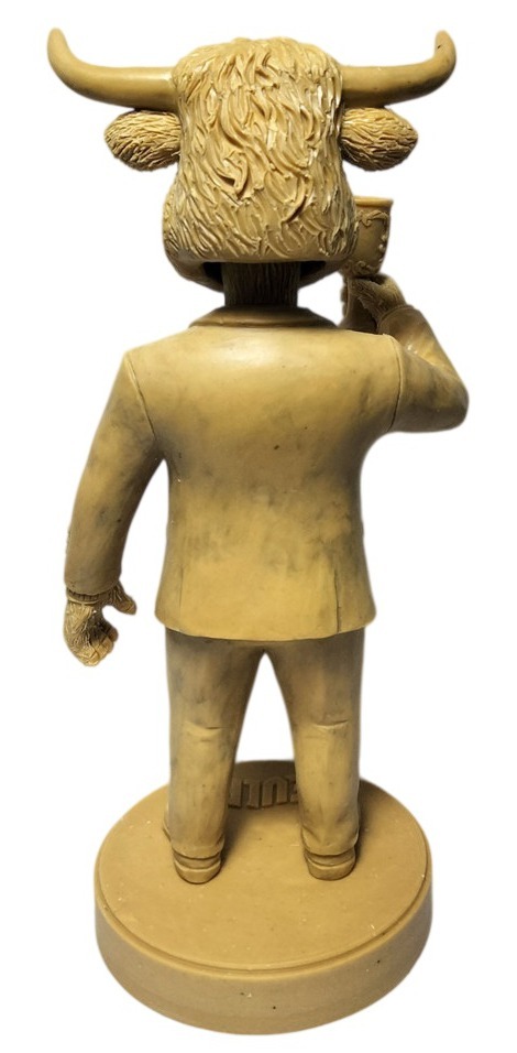 custom mascot bobbleheads- Creating the Hand-Sculpted Master Model