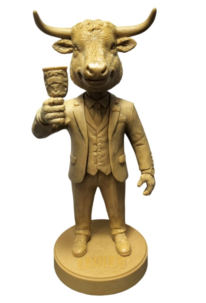 custom mascot bobbleheads- Creating the Hand-Sculpted Master Model